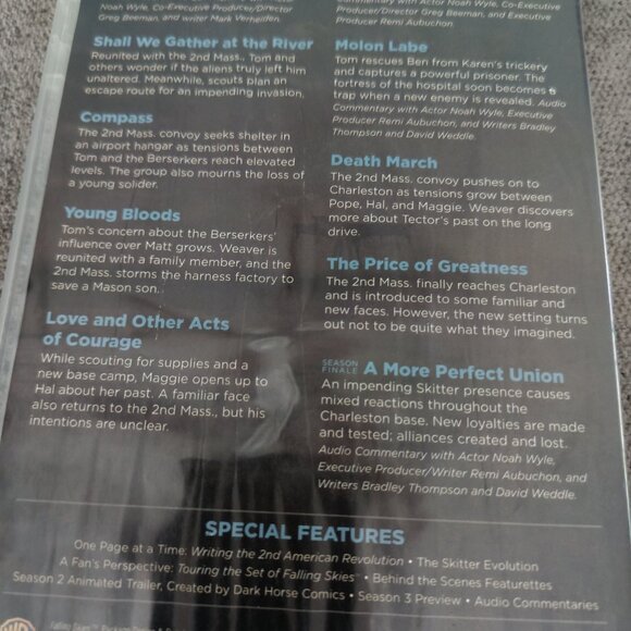 FALLING SKIES THE COMPLETE SECOND SEASON SERIES DVD SET - Picture 2 of 4